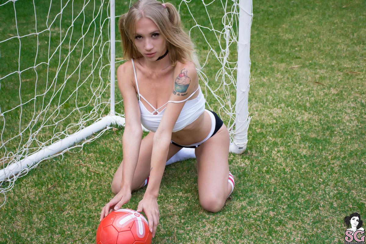 natashalegeyda-wannaplay-07.jpg