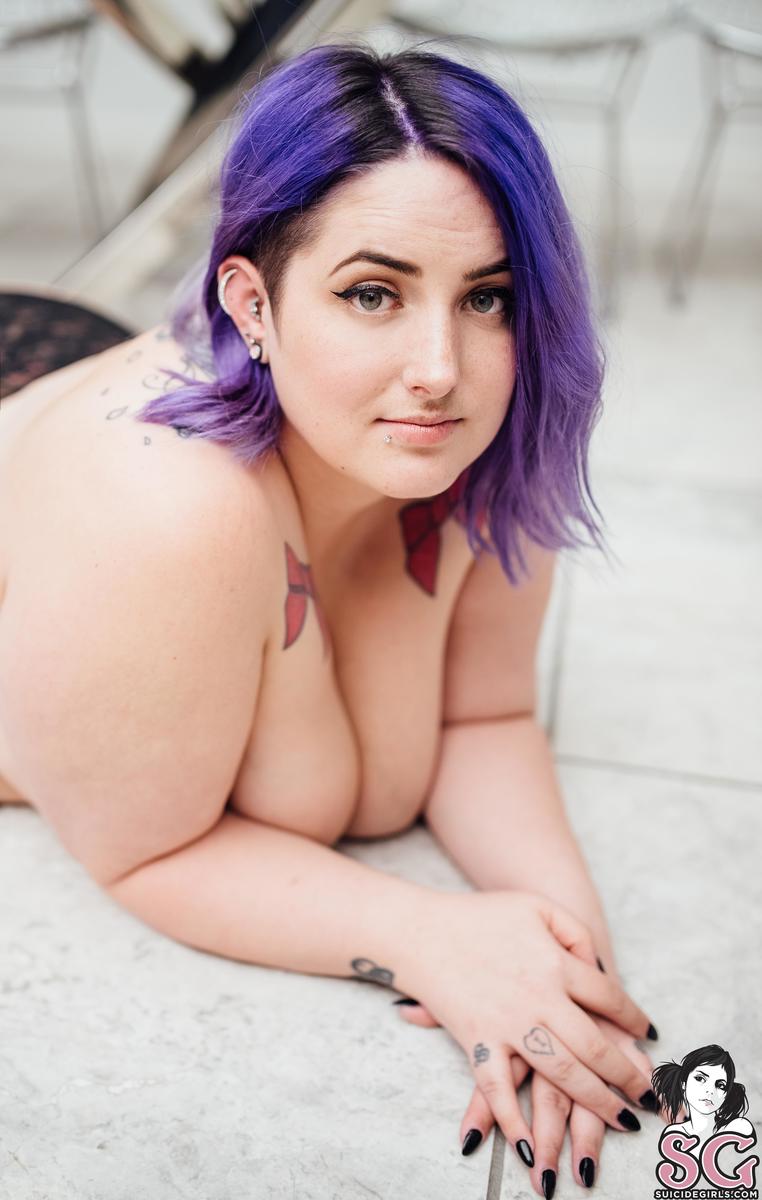 emibot-coolforthesummer-33.jpg