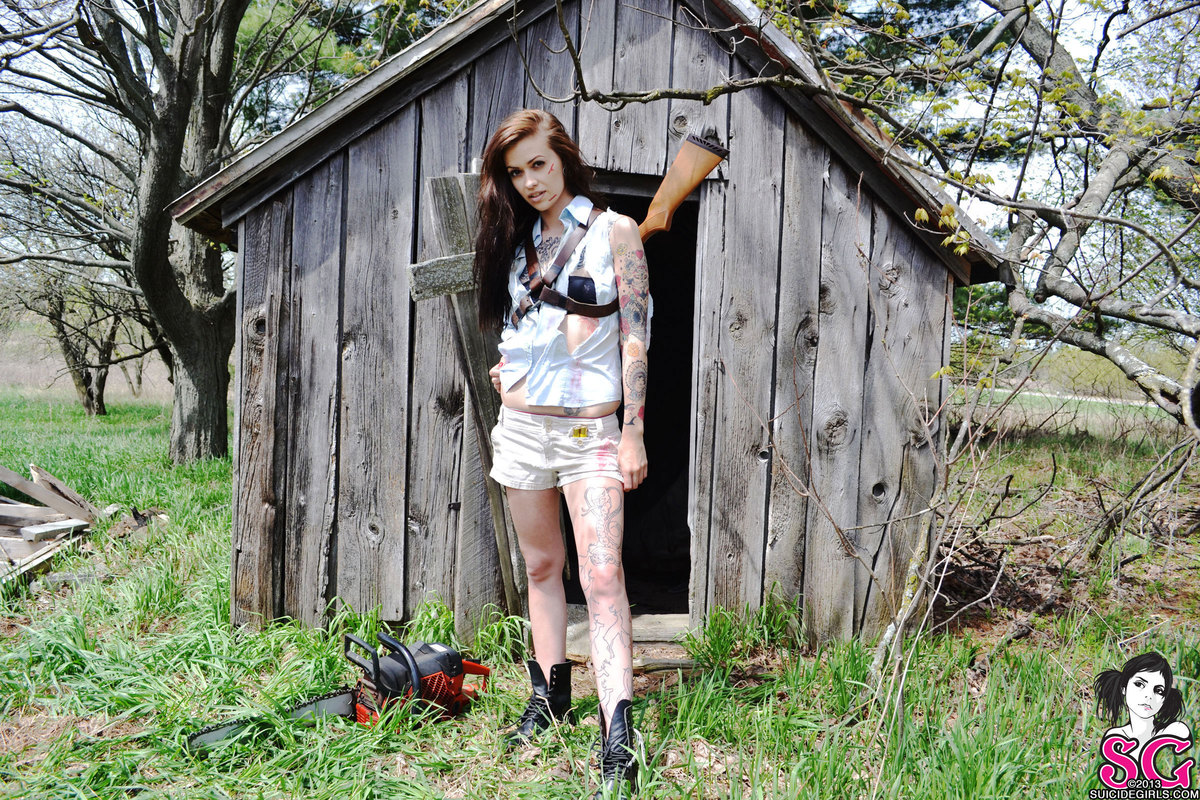 scoli-evildead-01.jpg