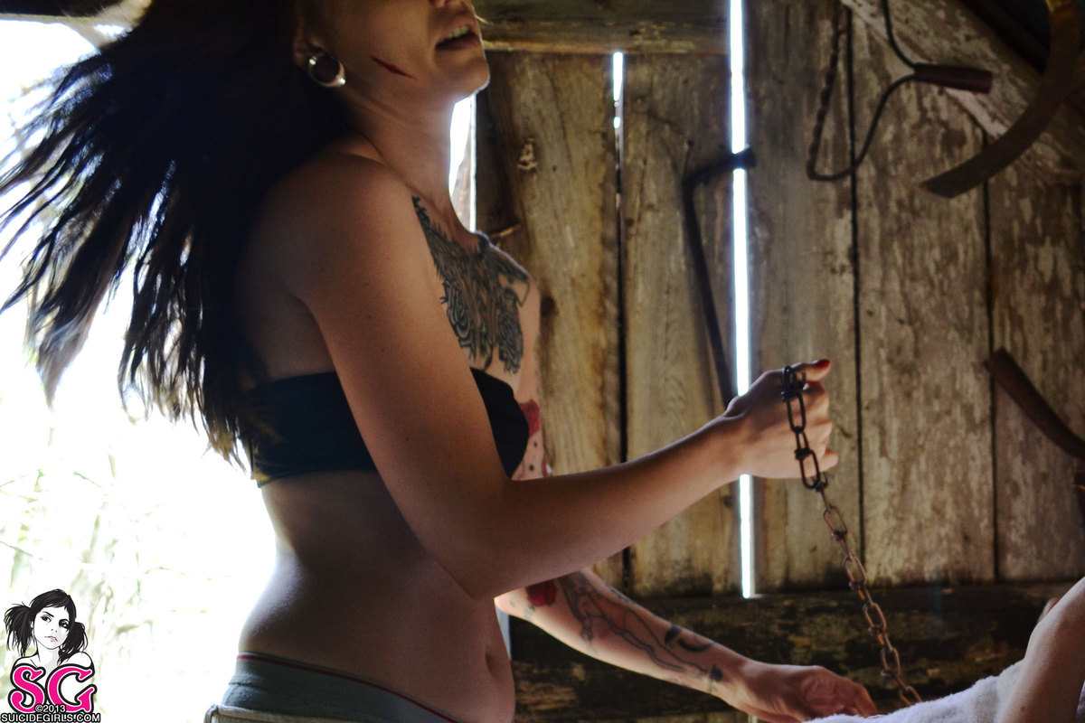 scoli-evildead-17.jpg