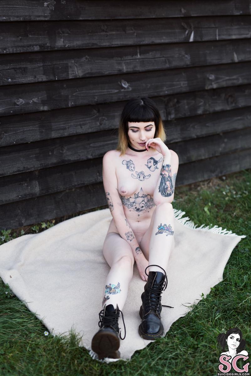 phoebe-twitterpated-39.jpg