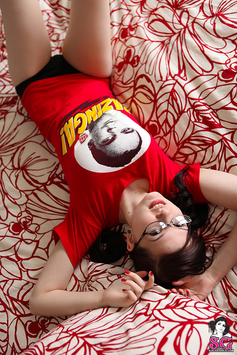 setsuka-bazinga-01.jpg