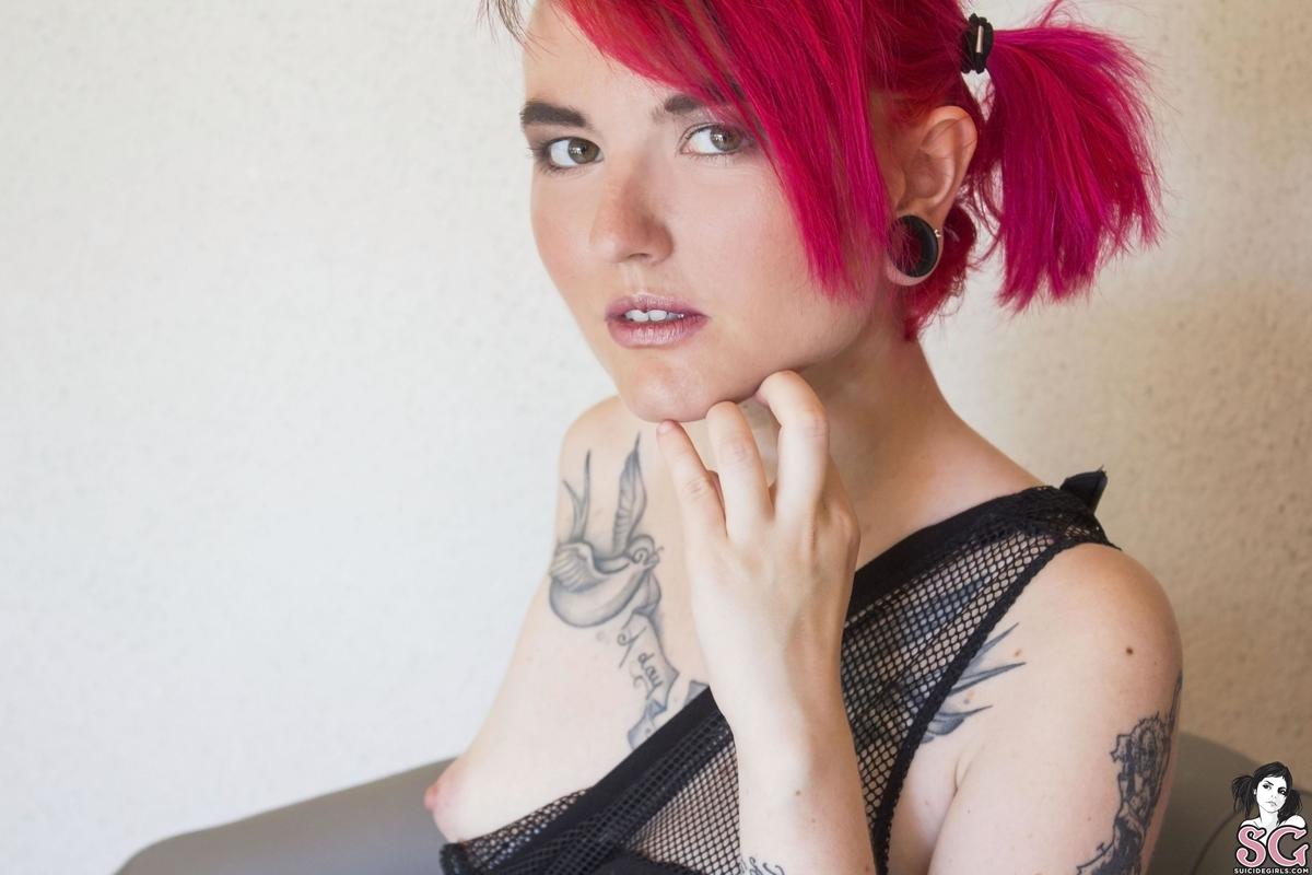 scarygates-pinkypunk-13.jpg