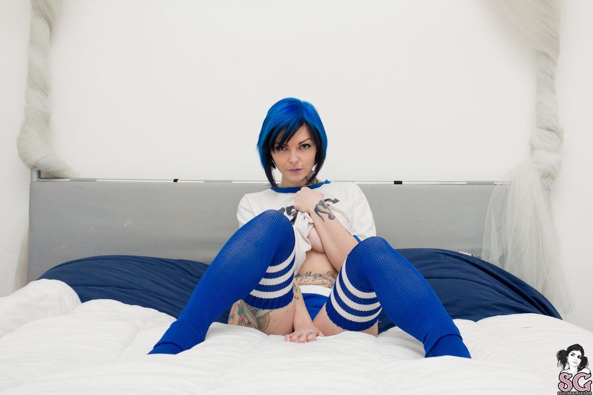 riae-seventhheaven-07.jpg