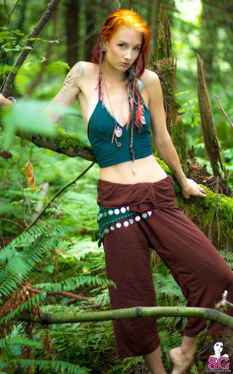 stormyent-faeintheforest-01.jpg