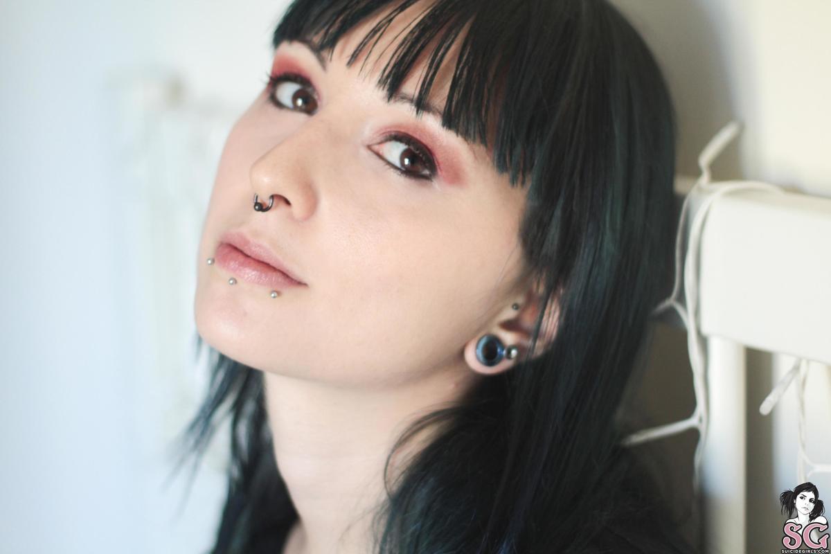 discordia-afternoonaddiction-11.jpg