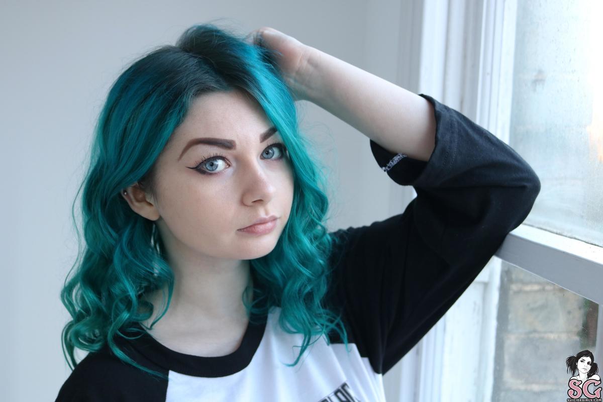sithis-aquamarine-03.jpg