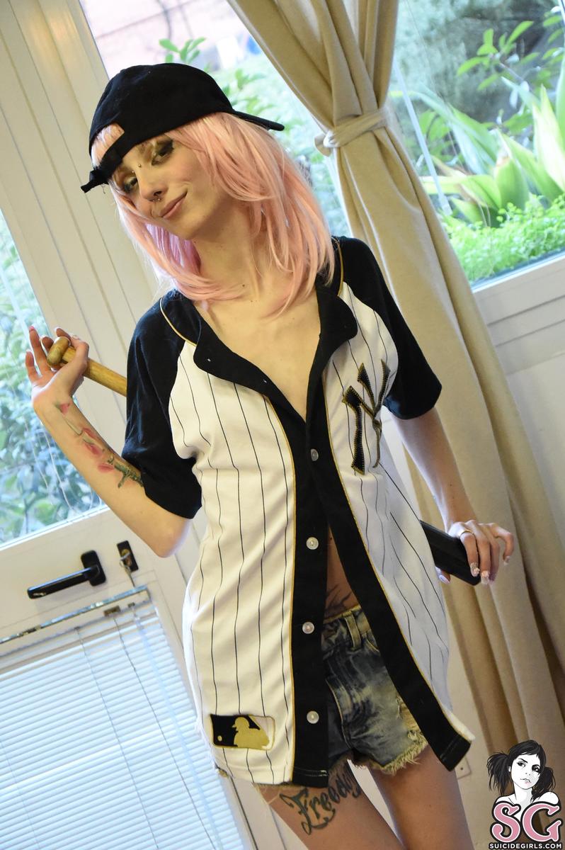 teenafog-baseballismylove-05.jpg