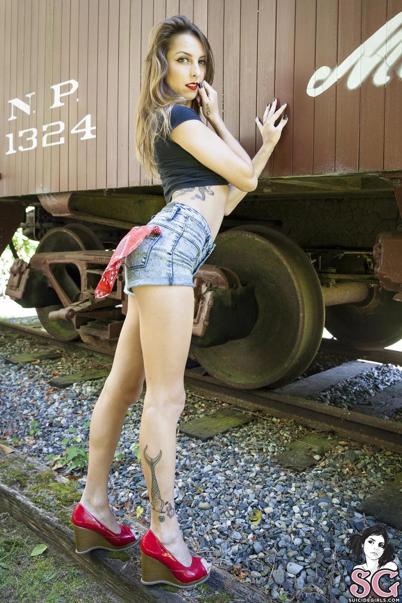 comet-caboose-01.jpg