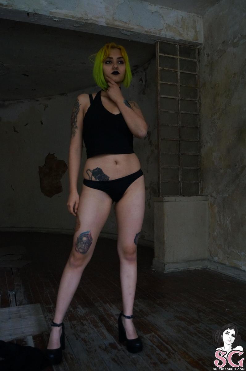 missmuerte-untitled-17.jpg