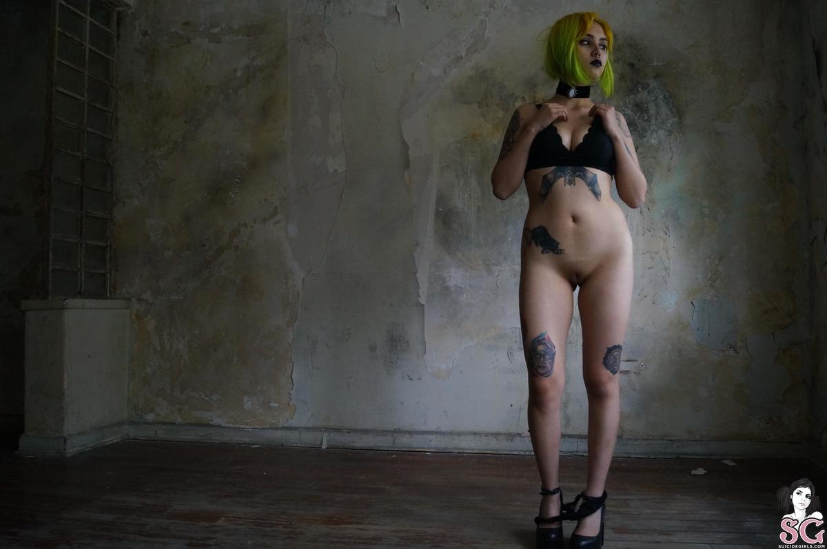 missmuerte-untitled-27.jpg