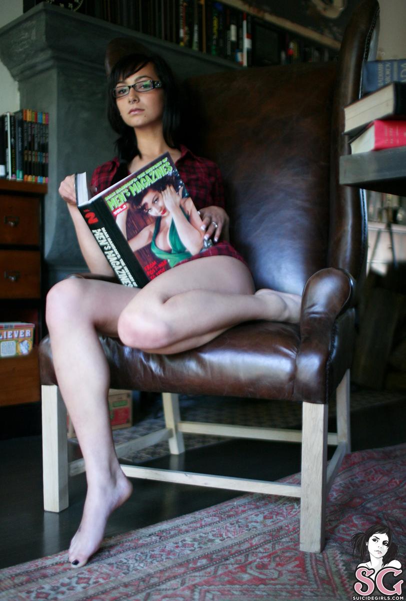 cheri-readingcorner-07.jpg