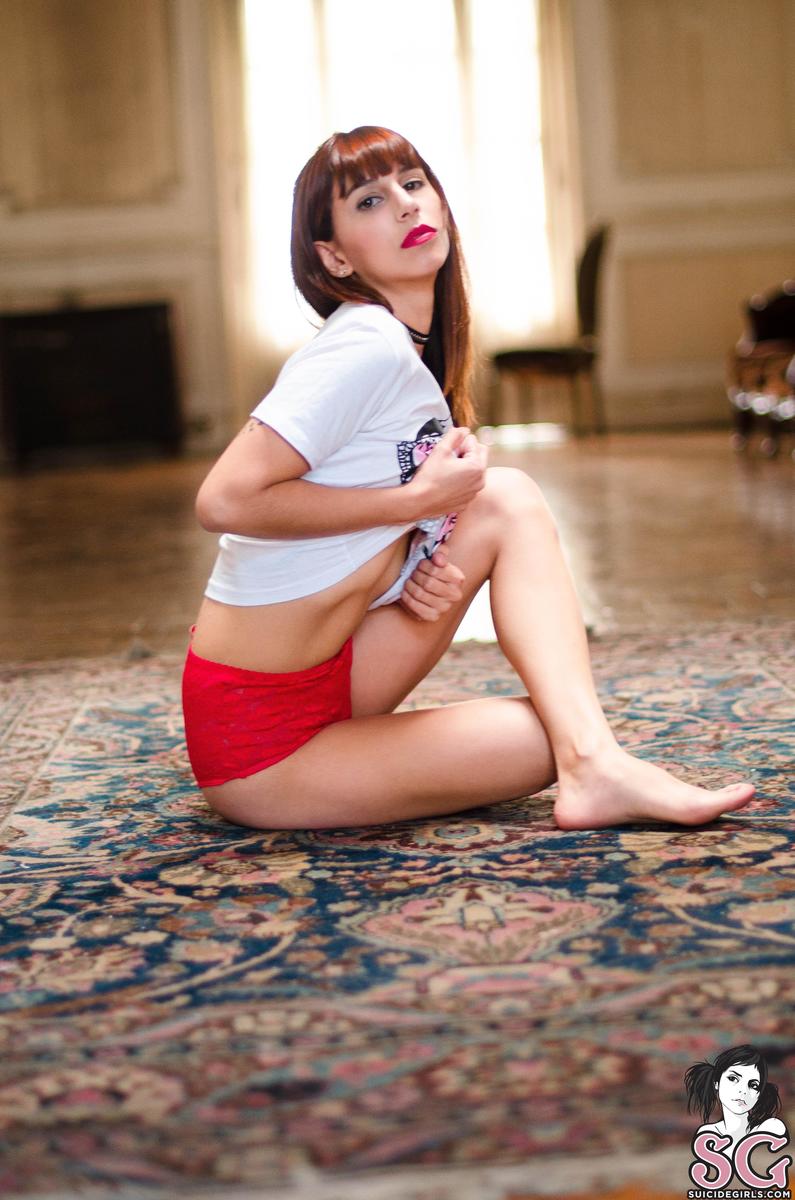 maioutside-coralcaraza-07.jpg