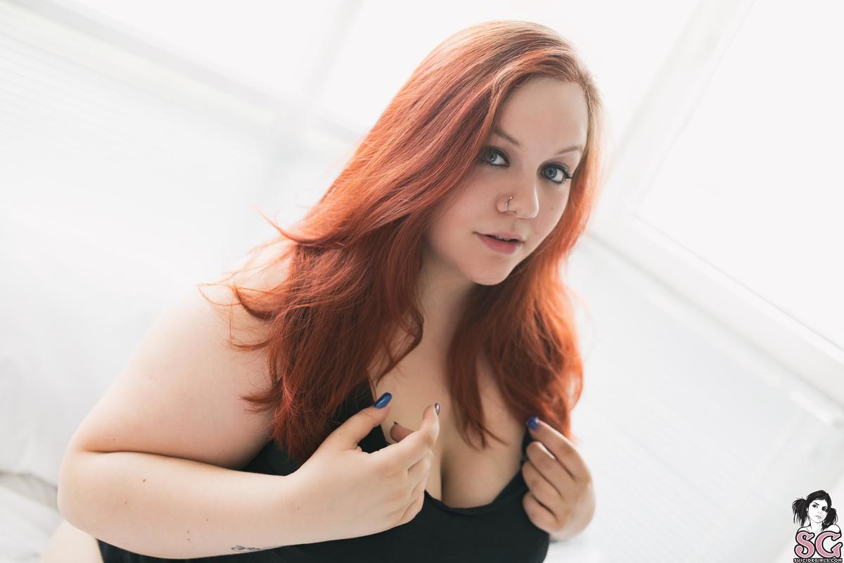 september-burningporcelain-05.jpg