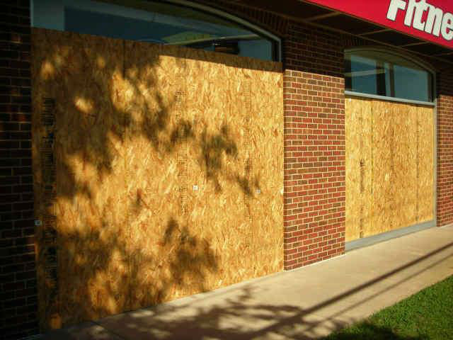 Wide Range of Secure Board Ups in Auckland