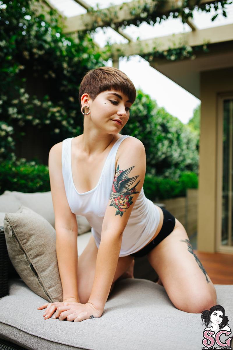 louisawood-jasmineinfused-09.jpg