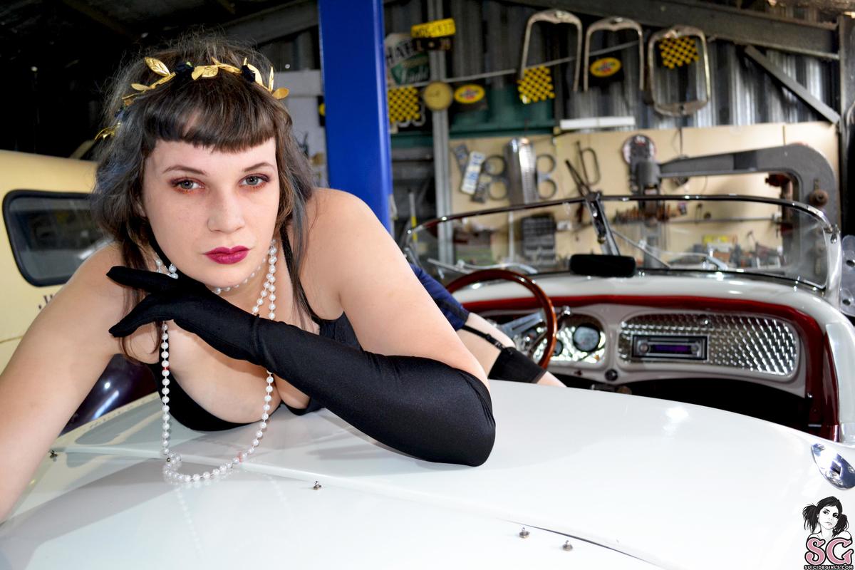 ls-flapperinaspeedster-21.jpg