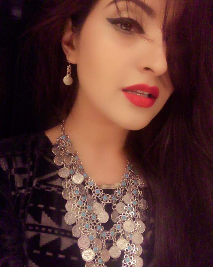 hot Delhi young escorts.| www.1dayout.com
