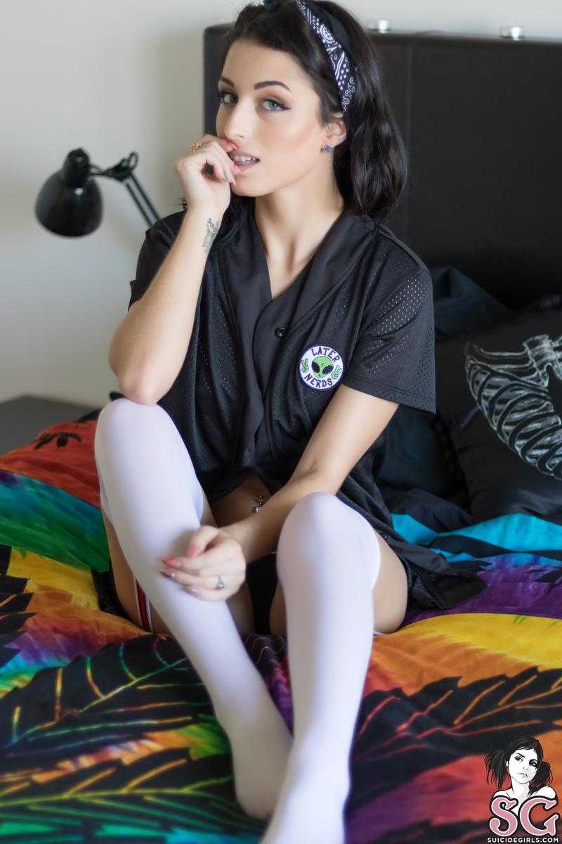 amandafayeest-onelove-05.jpg