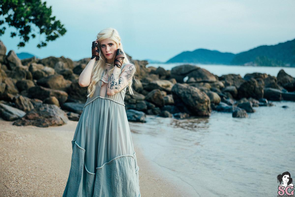 serenna-notaprincessakhaleesi-15.jpg