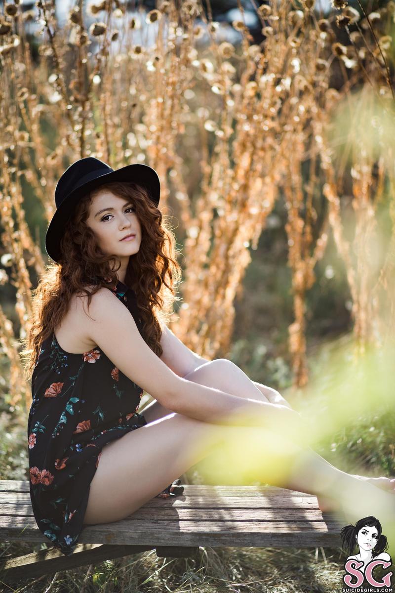 alliesummers-golden-01.jpg