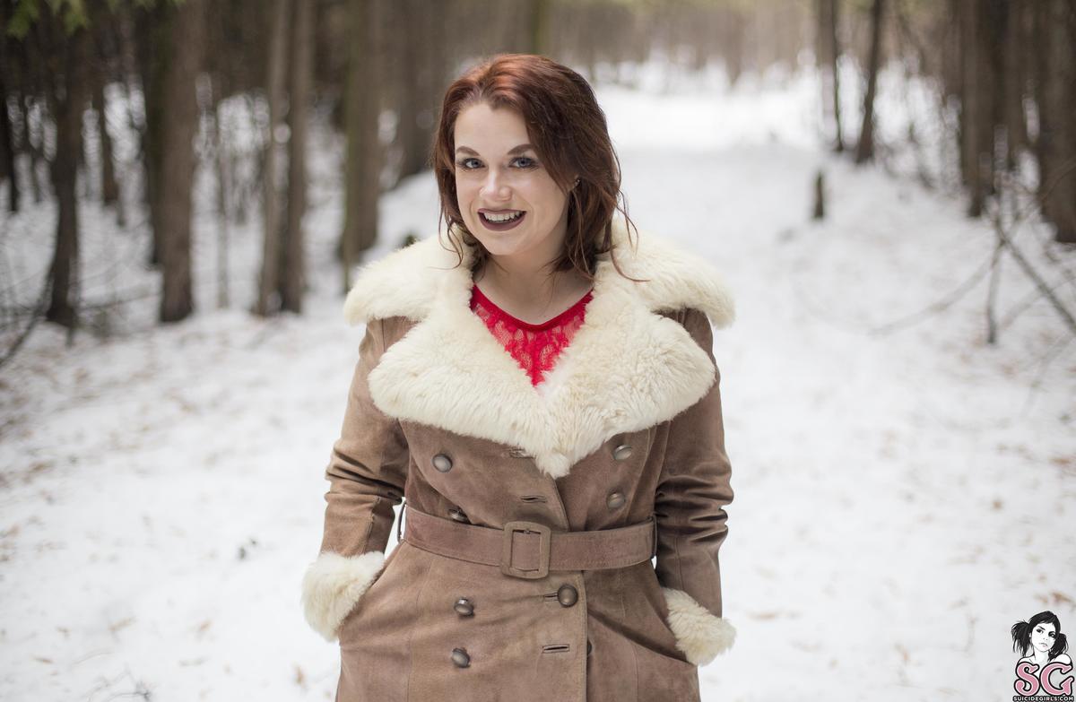 xcherryxkissx-winterwonderland-01.jpg