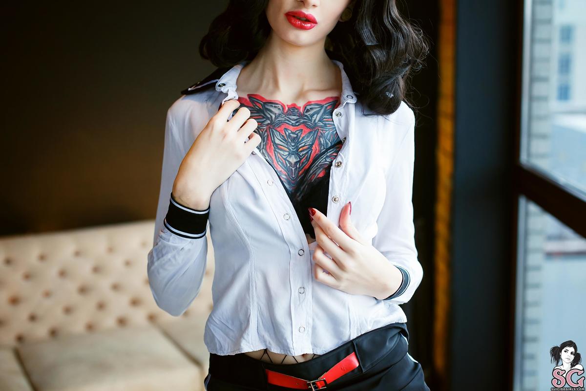 avrora-afiniteinfinity-07.jpg