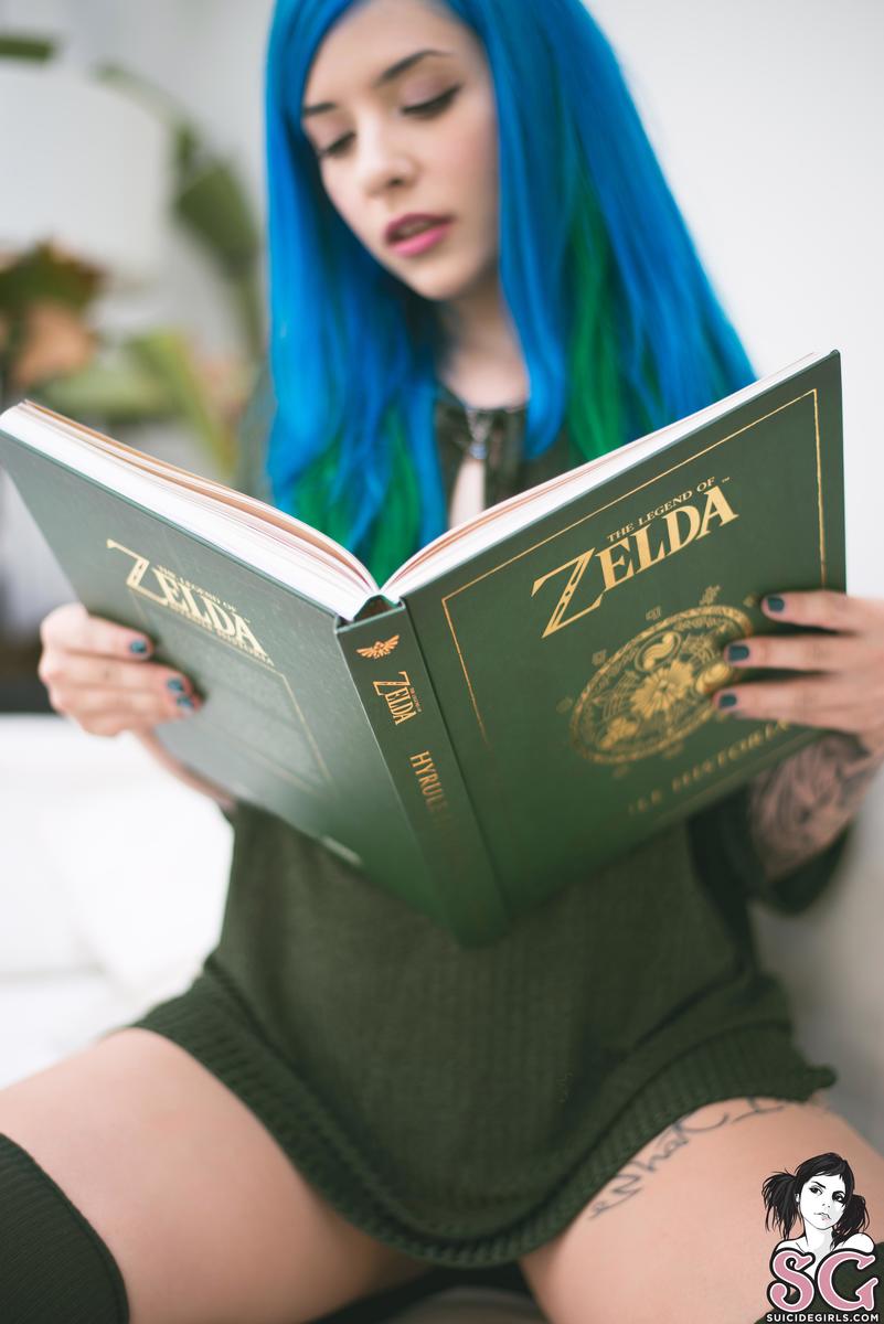 saria-waitingforlinkscall-03.jpg