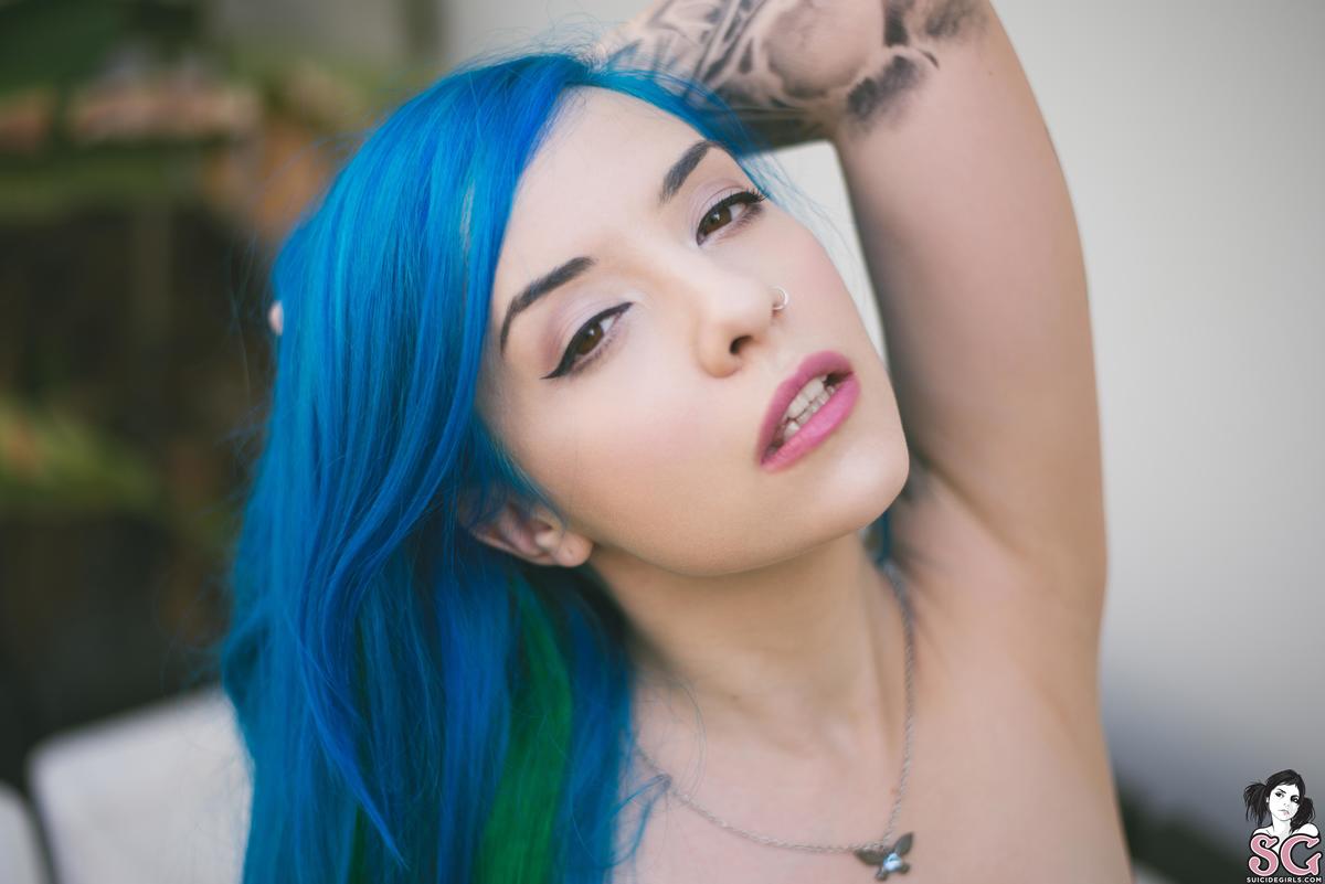 saria-waitingforlinkscall-17.jpg