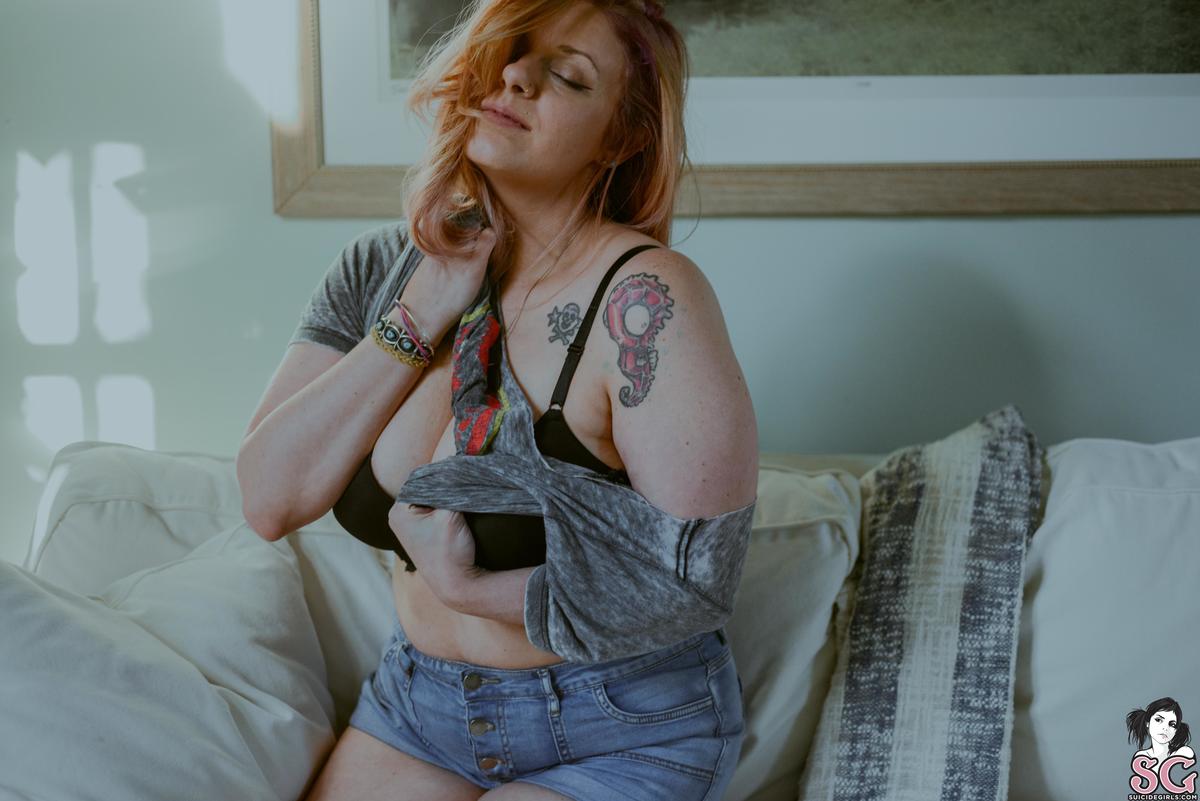 lilarose-dinomite-07.jpg
