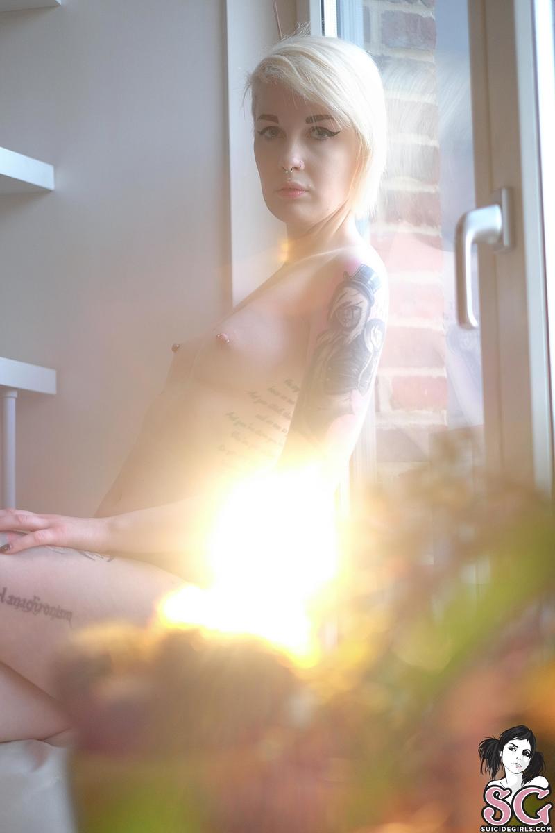 pheehlo-untitled-19.jpg