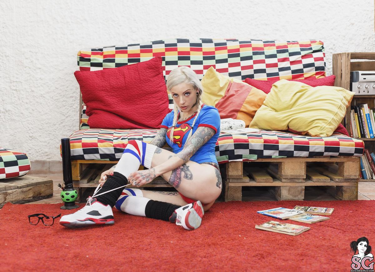 azzurra-theattitudeofanerd-13.jpg