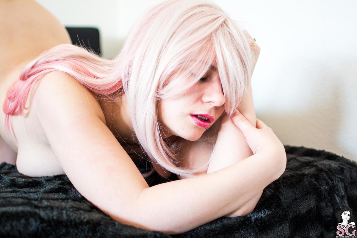 bloodywolf-romanticwhitewolf-23.jpg