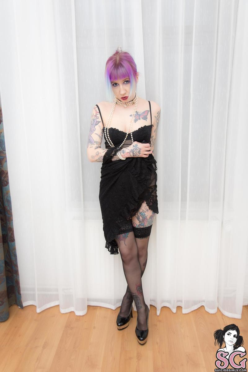 mermio-blackpearl-09.jpg