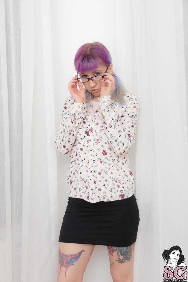 mermio-swallowgirl-01.jpg