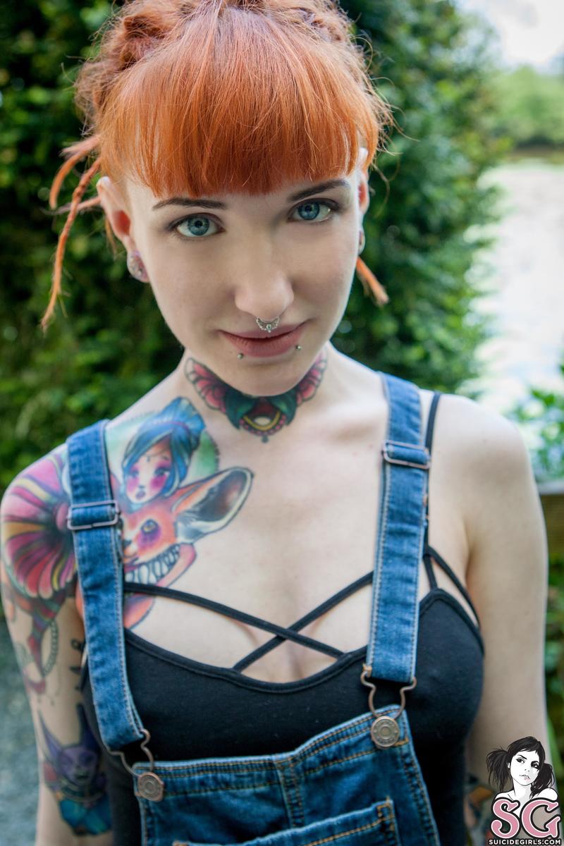 pekopeko-woodcutie-05.jpg