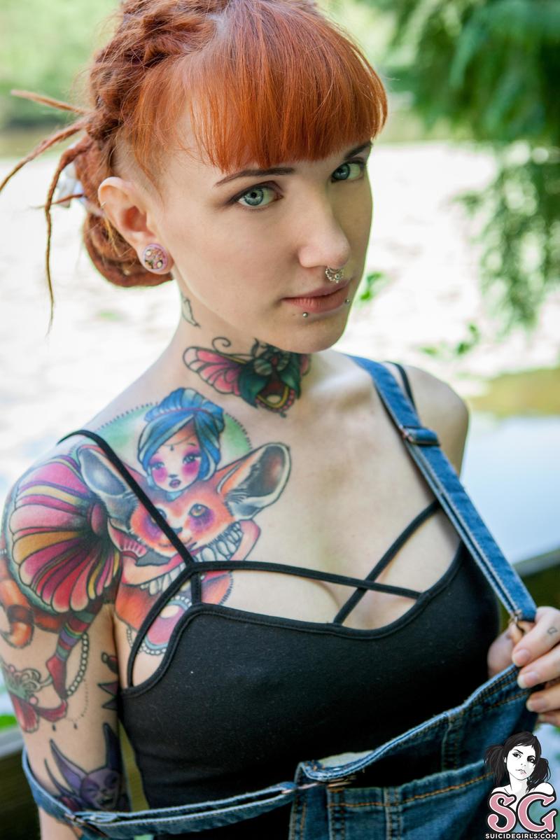pekopeko-woodcutie-09.jpg