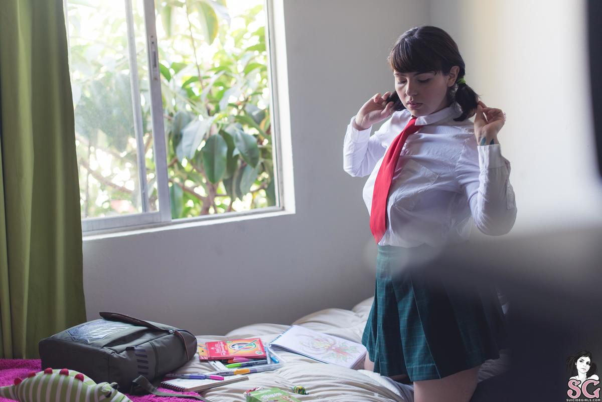 koniko-naughtyhomework-01.jpg