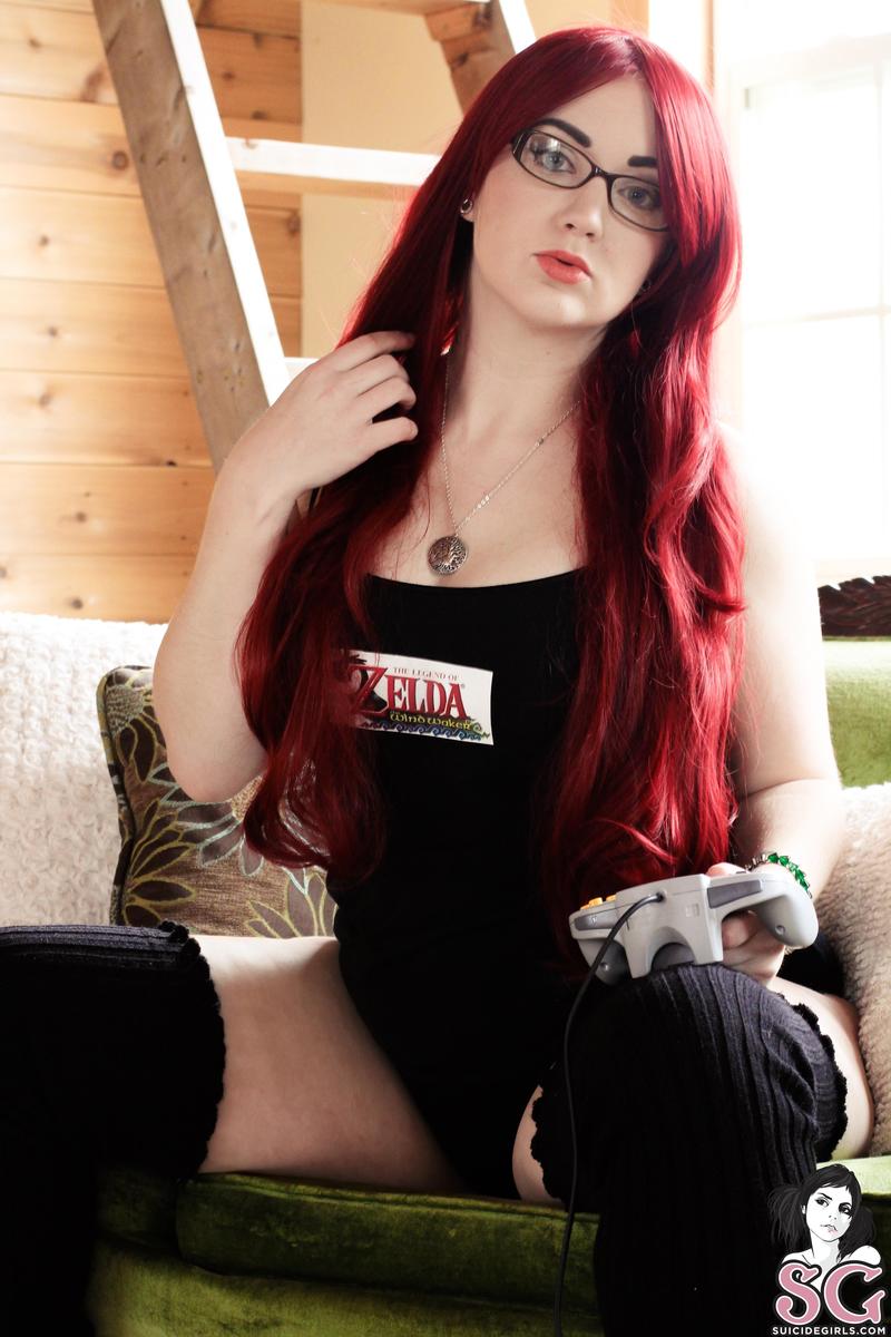 victoriadash-nakednintendo-05.jpg