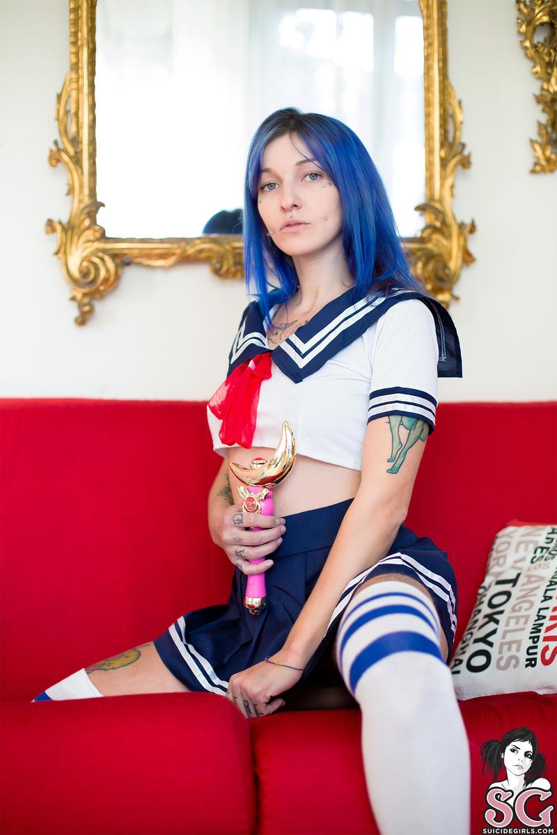 luxes-bunnyreflex-01.jpg