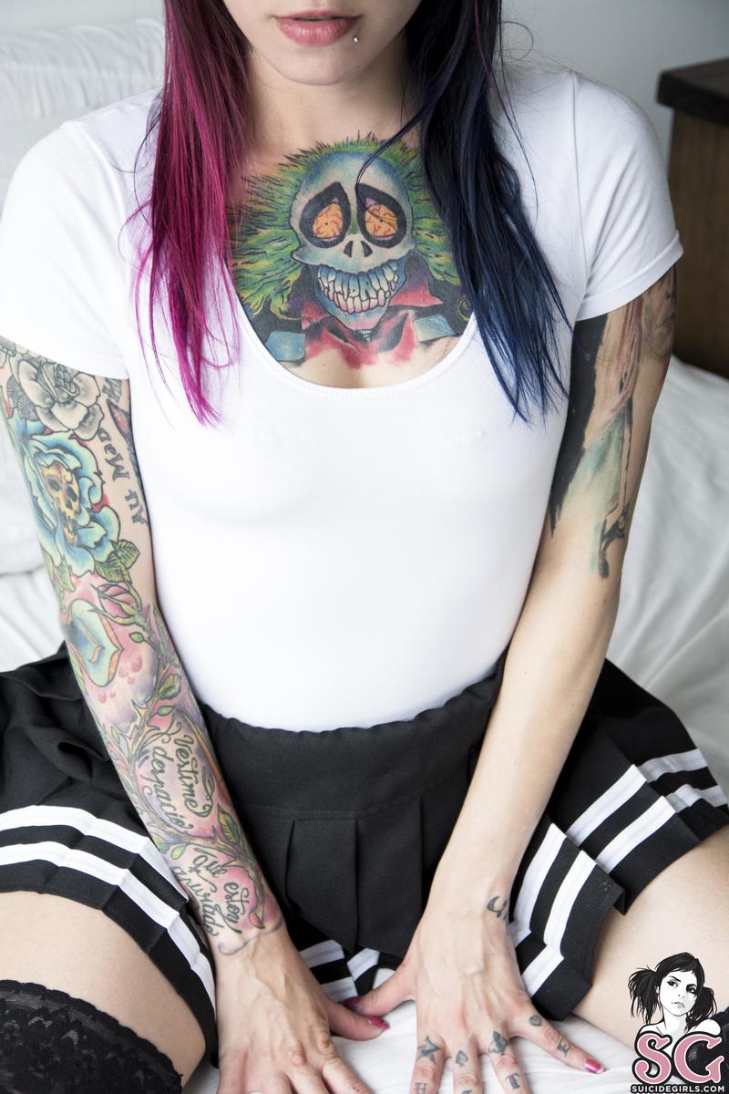 fatimarainbows-beetlejuice-03.jpg