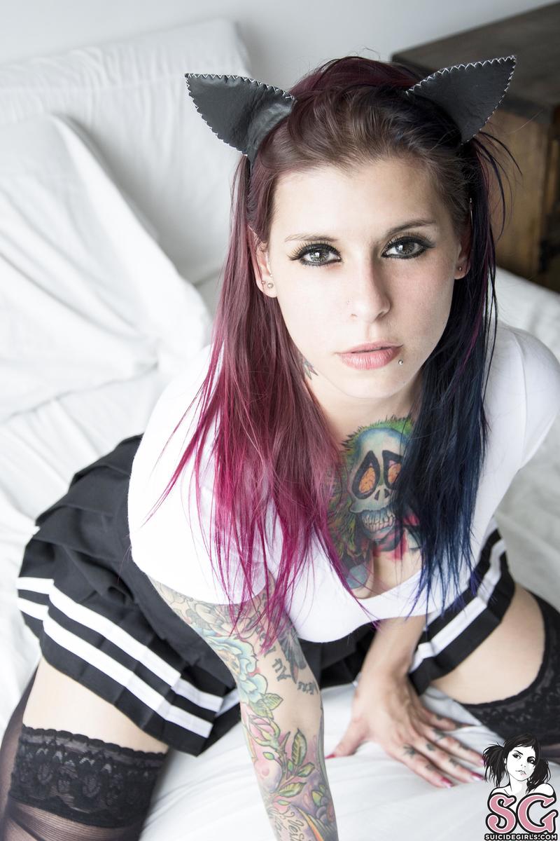 fatimarainbows-beetlejuice-05.jpg