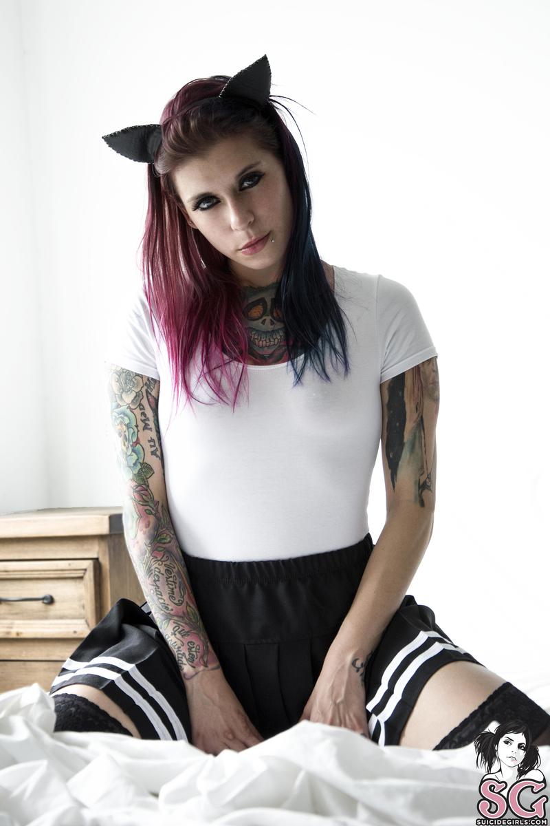 fatimarainbows-beetlejuice-13.jpg