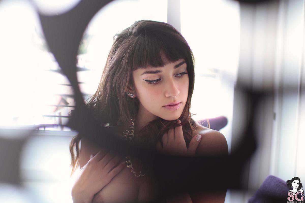 lovelace-loveseyes-37.jpg