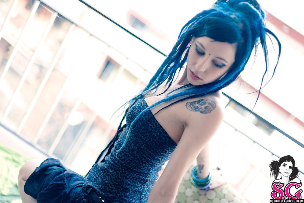 devushka-lebluecobalt-05.jpg