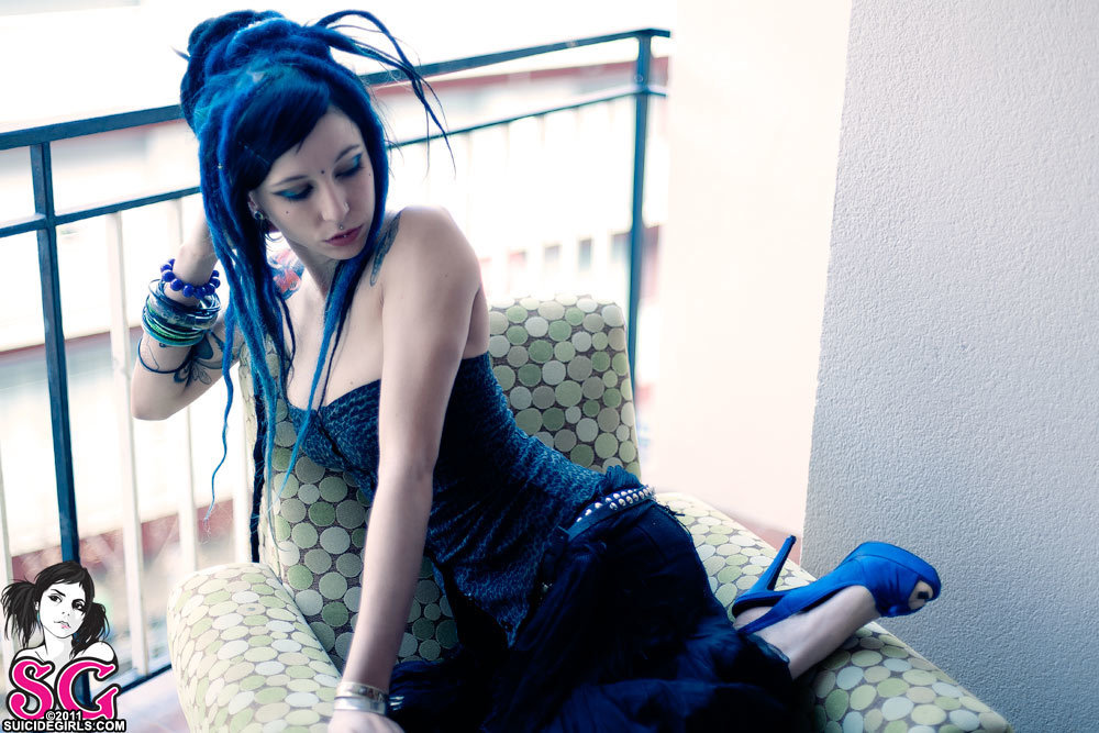 devushka-lebluecobalt-07.jpg