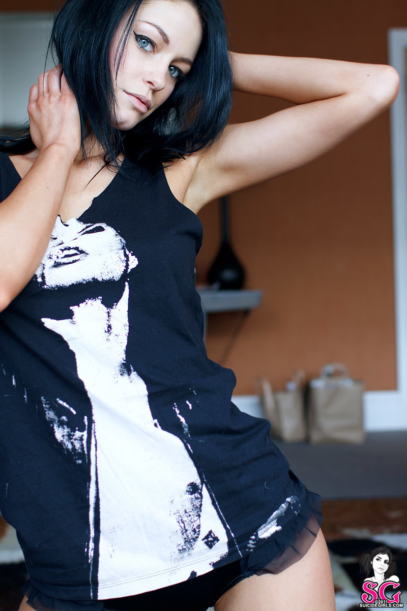 sammi-dontbecoy-17.jpg