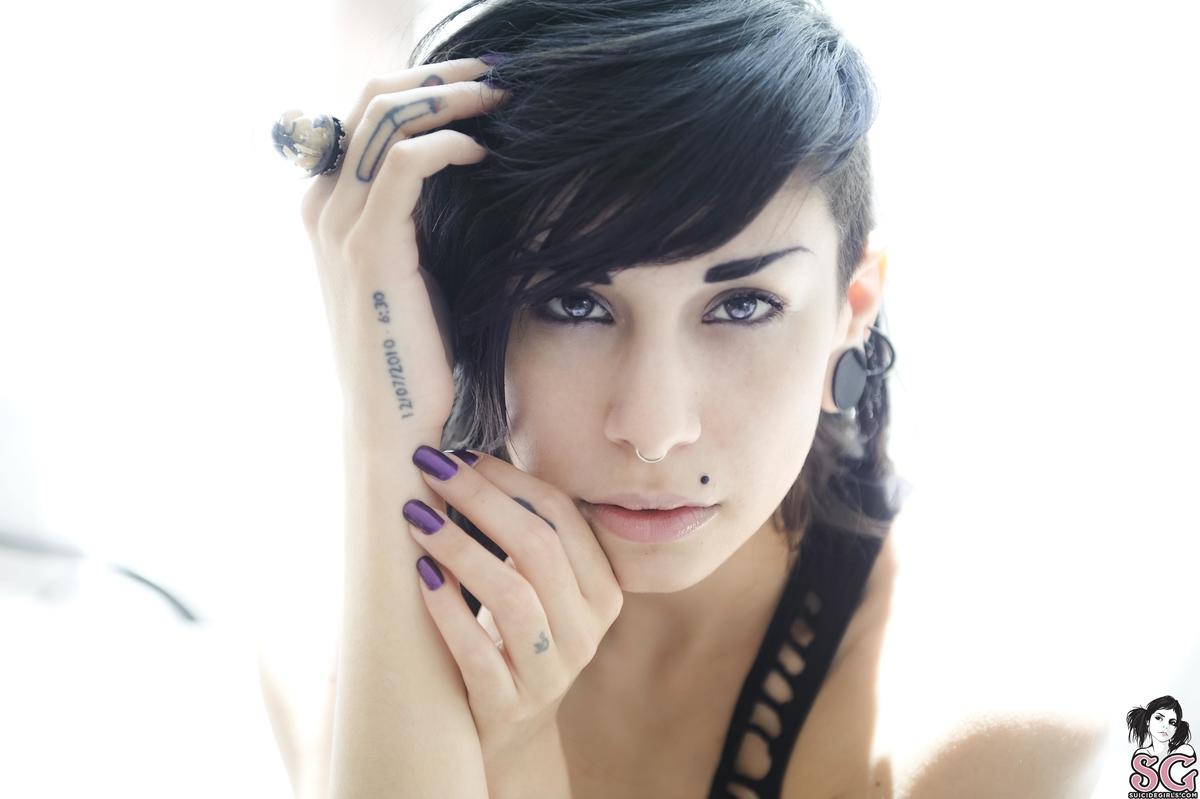 slim-apromisetomake-03.jpg