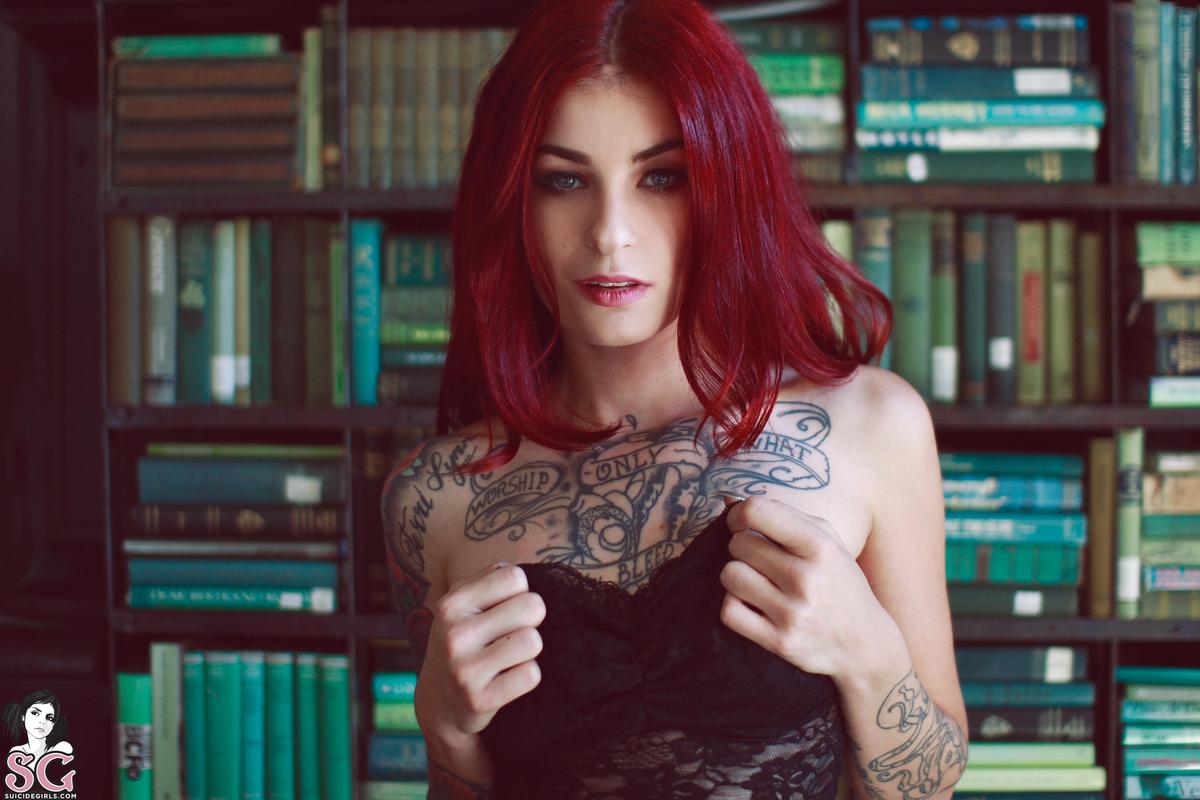 tristyn-beware-09.jpg