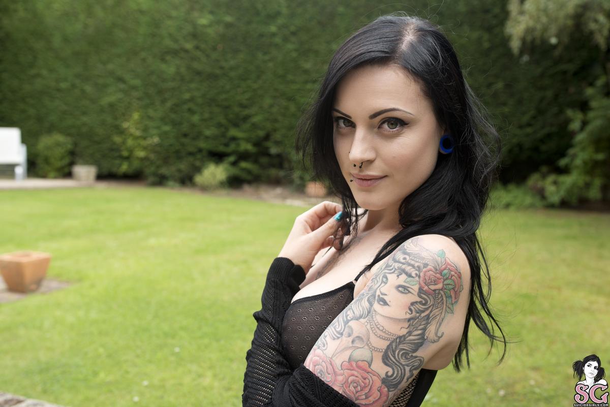 emmalou-newhorizons-07.jpg